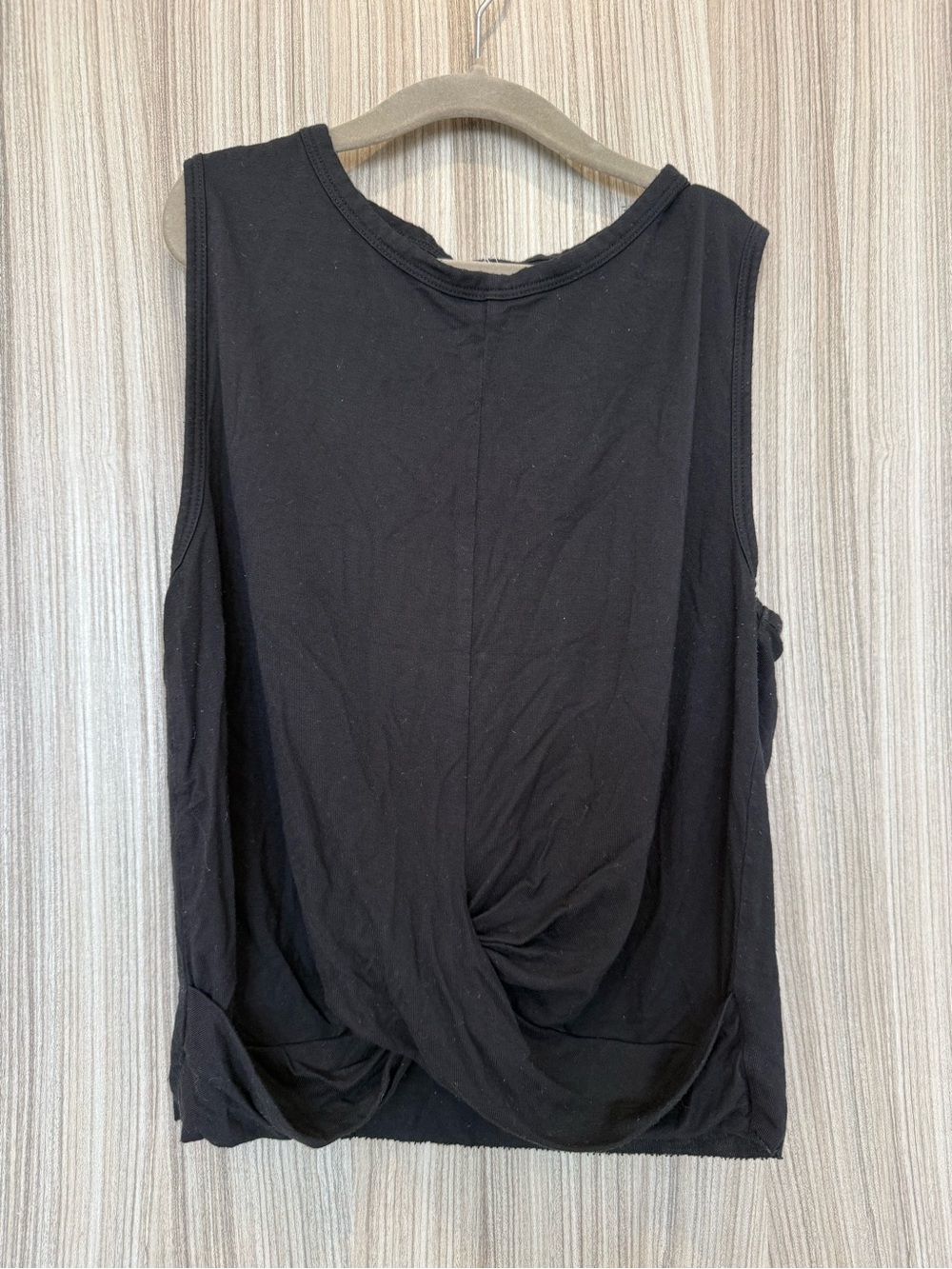 Alo Yoga Twist Front Sleeveless Cover Tank – Black - Size S